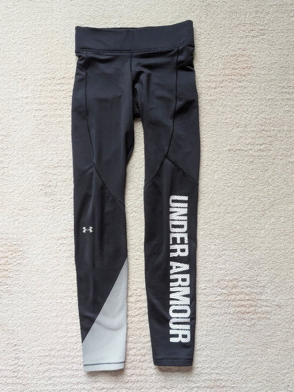 Under Armour Women's Small Compression Leggings Black White Logo Running Pants